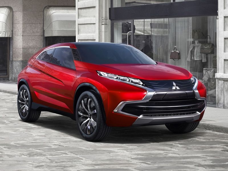 Mitsubishi покажет в Москве будущие Pajero и Outlander