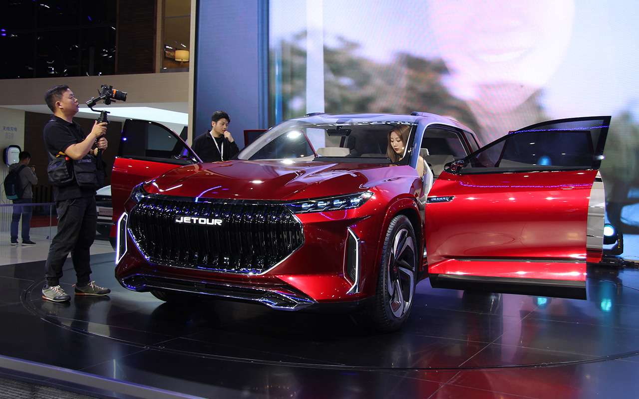 Почему китайский автоимпорт падает уже второй месяц?