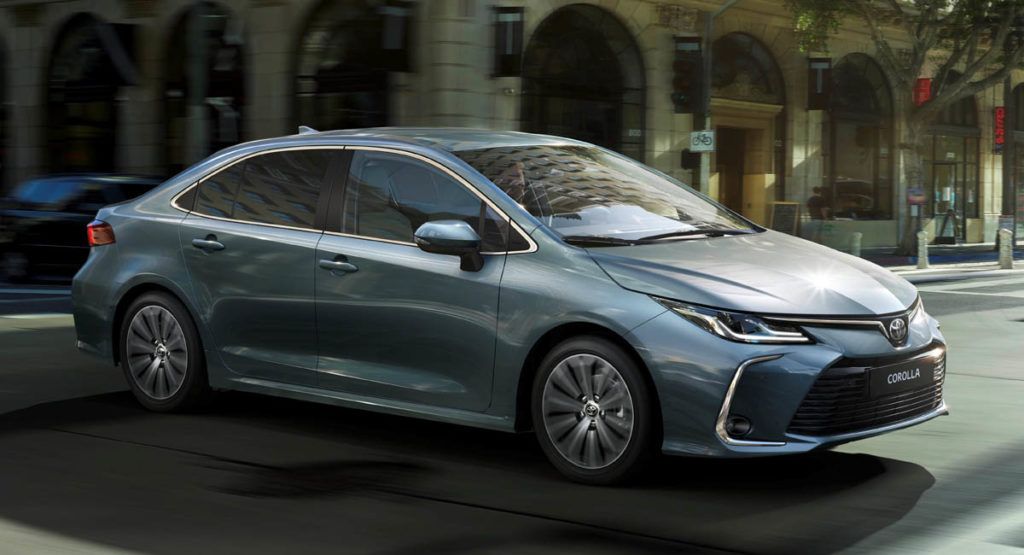 Новая Toyota Corolla уже продается в России