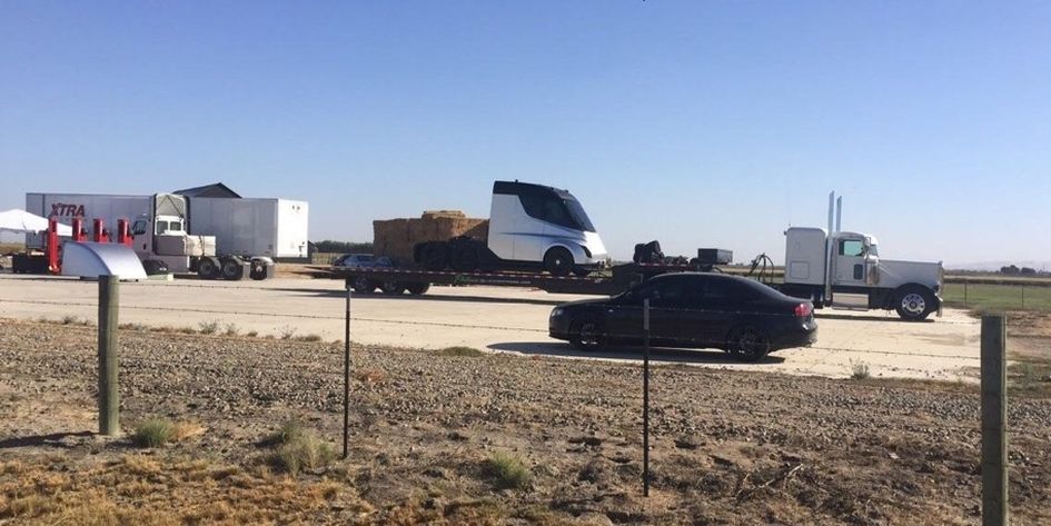 Грузовик Tesla: его действительно выпустят  