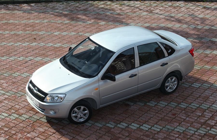 LADA Granta лишилась «автомата»
