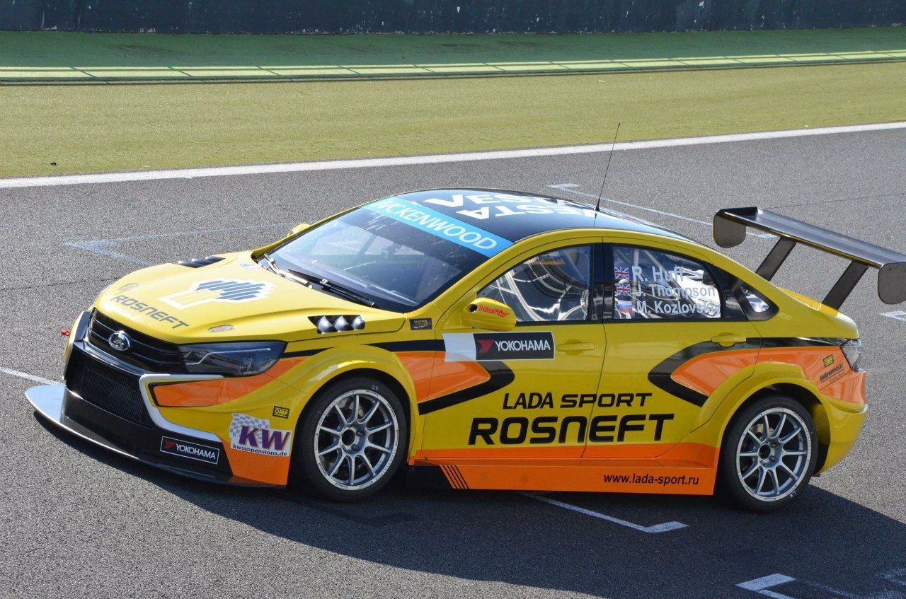 LADA SPORT ROSNEFT в ожидании старта нового сезона