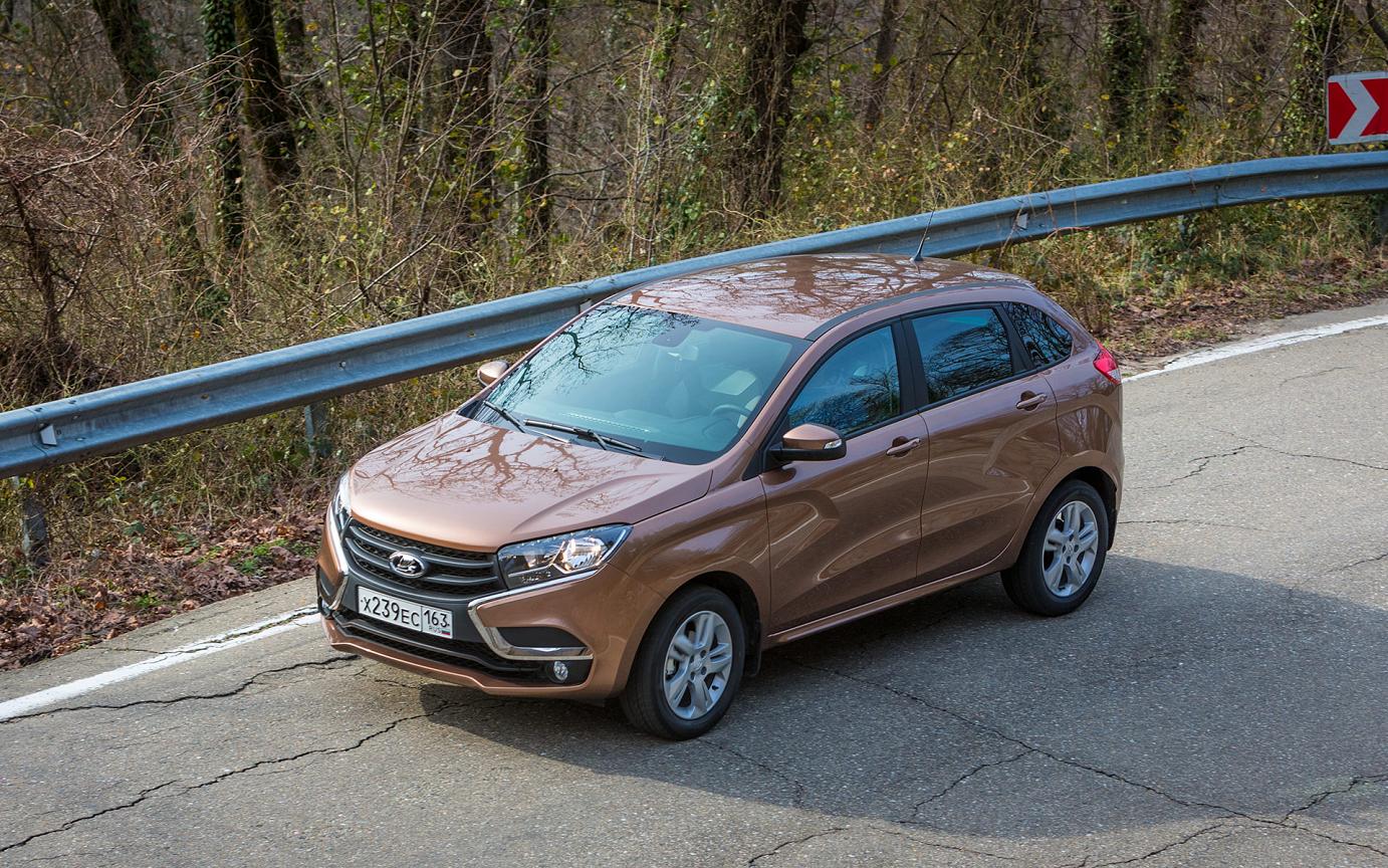 LADA XRAY вошёл в топ-10 рынка SUV по итогам марта