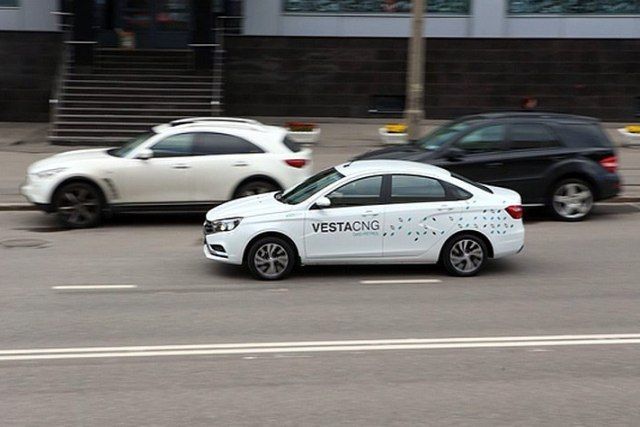 Минэнерго завершило испытания газовой LADA Vesta CNG