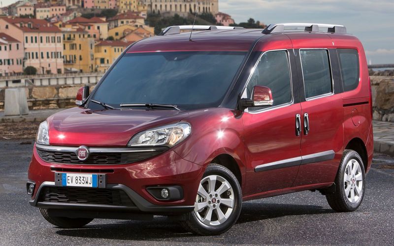 Fiat привез в Россию конкурента Renault Dokker