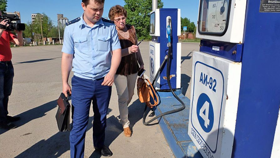 Как власти намерены пресекать недолив на АЗС