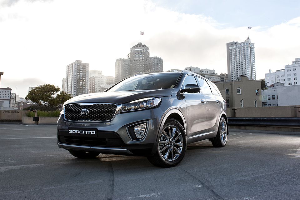 KIA показала больше фото нового Sorento