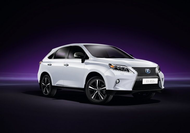 Россиянам предложат «юбилейные» внедорожники Lexus