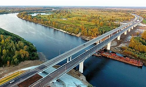 «Платон» отремонтирует 100 мостов и 600 дорог за два года