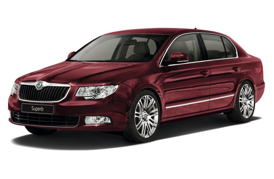 Почти 6 тысяч Skoda Superb отзывают в РФ из-за поворотников