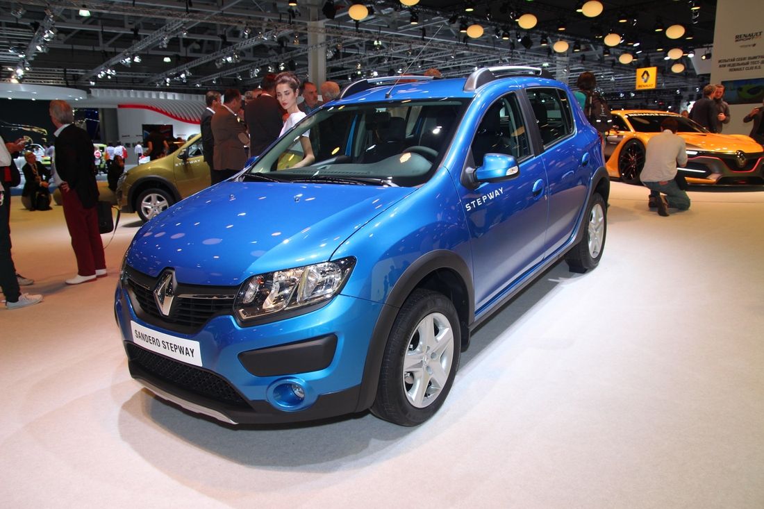 "Вазовский" Sandero Stepway появится в продаже в этом году