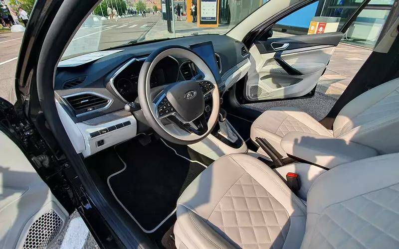 Когда выйдет Lada Aura?
