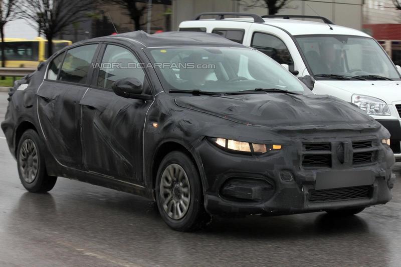 Fiat тестирует конкурента Renault Logan
