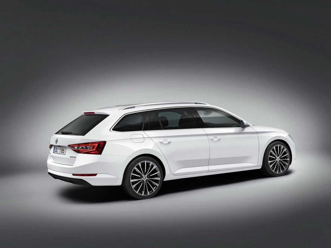 Большой универсал SKODA представлен официально