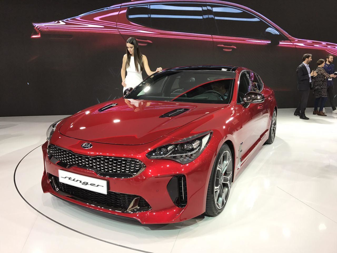 Компания Kia рассказала, когда привезет в Россию свой новейший фастбек 