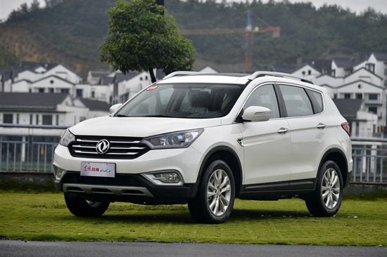 "Китайский Qashqai" будет продаваться в России под названием DFM AX7