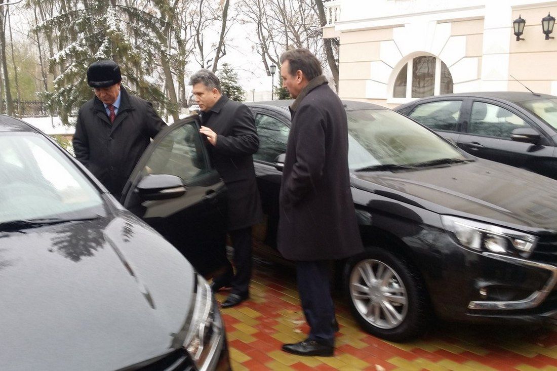 LADA Vesta продолжает поступать на службу к чиновникам