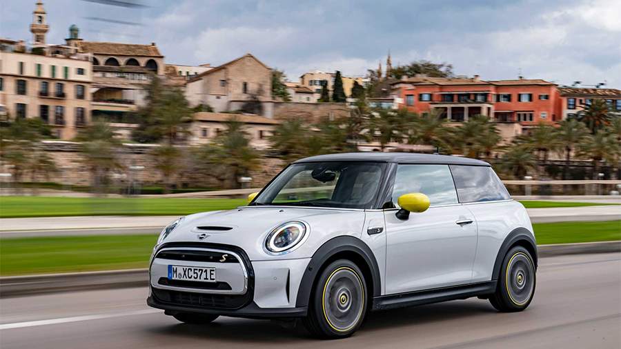  Электрические MINI приедут в Россию 