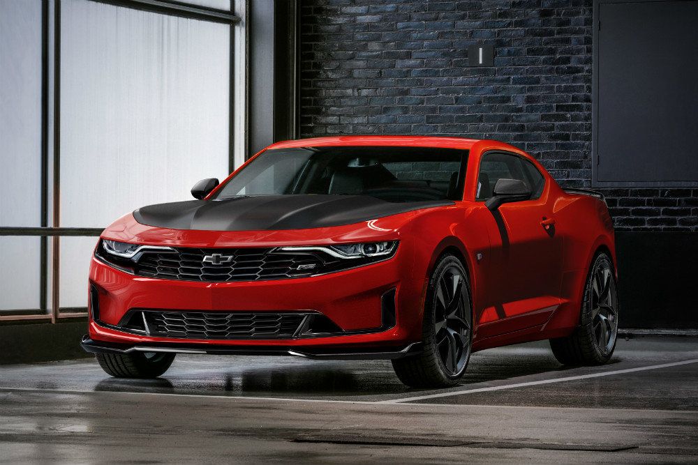 Chevrolet представил обновленный спорткар Camaro 