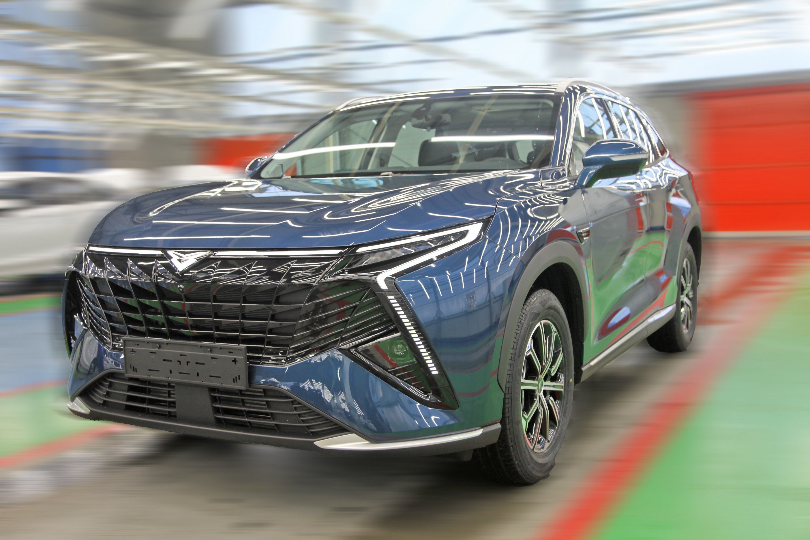 На заводе АВТОТОР стартовало производство кроссовера KAIYI Х7 Kunlun