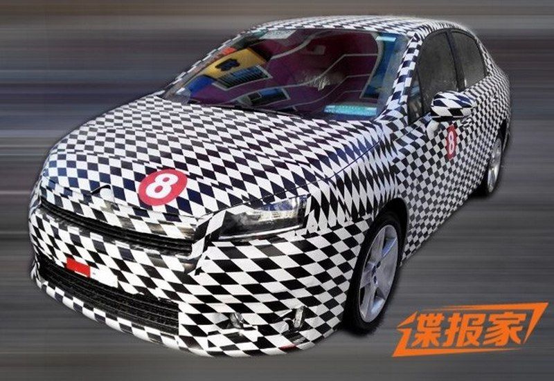 Фотошпионы поймали неизвестный седан Citroen