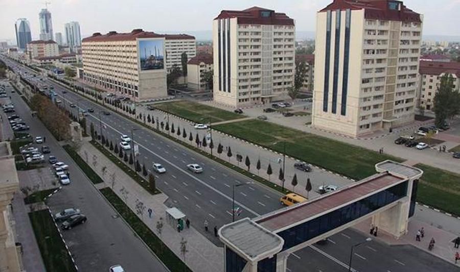 Где лучшие дороги и удобные парковки? Говорят, в Грозном