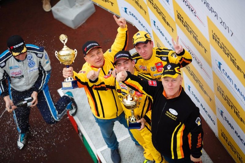 LADA Sport ROSNEFT: "Бронза" в Кубке России и "золото" в Чемпионате.