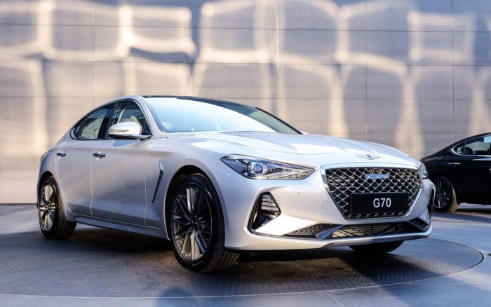 Подробности о Genesis G70 для России