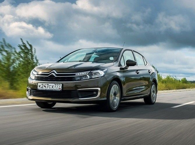 Седан Citroen C4 стал дороже