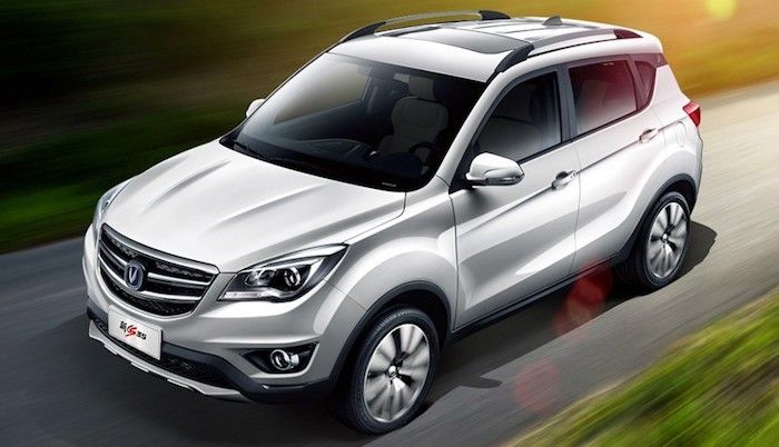 Обновленный кроссовер Changan CS35: почем и когда в России?