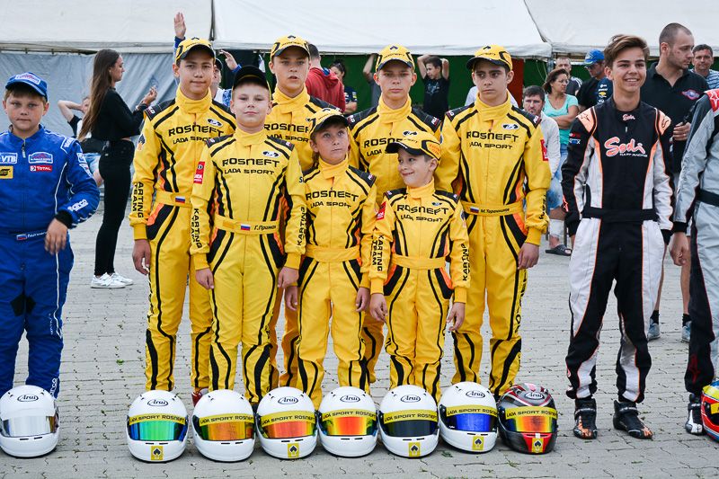 LADA Sport ROSNEFT:«мини-чемпионство» и командное «серебро» 