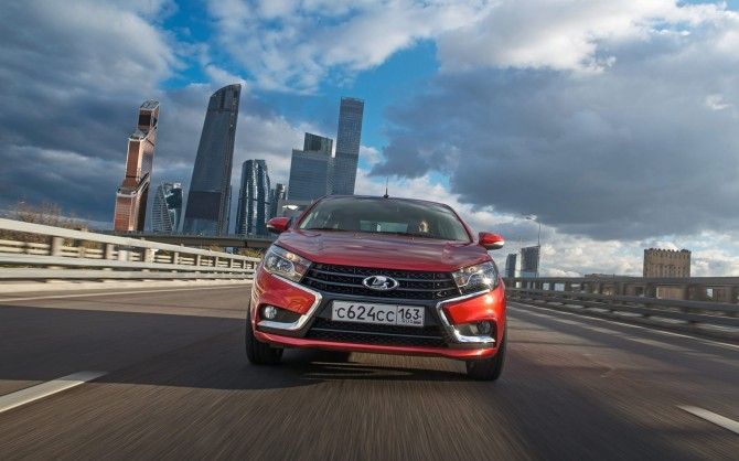 LADA Vesta впервые стала самой продаваемой моделью в России