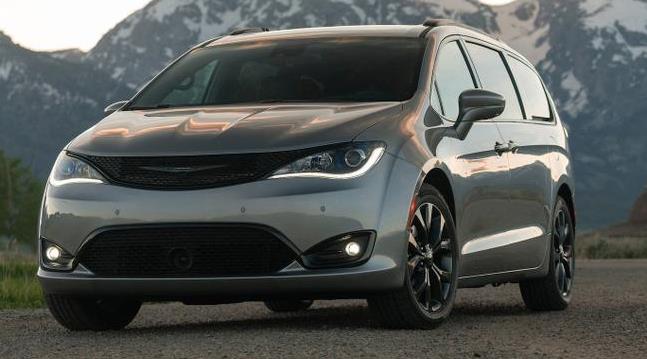Единственная в РФ модель Chrysler получит полный привод