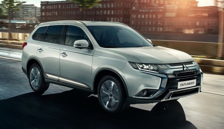 Почти 5 000 пожароопасных Mitsubishi Outlander