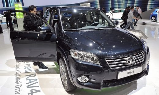 У Toyota неприятности с ремнями