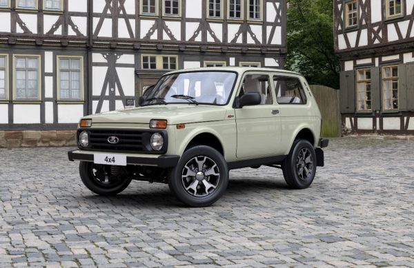 АВТОВАЗ начал продажи юбилейной серии LADA 4х4