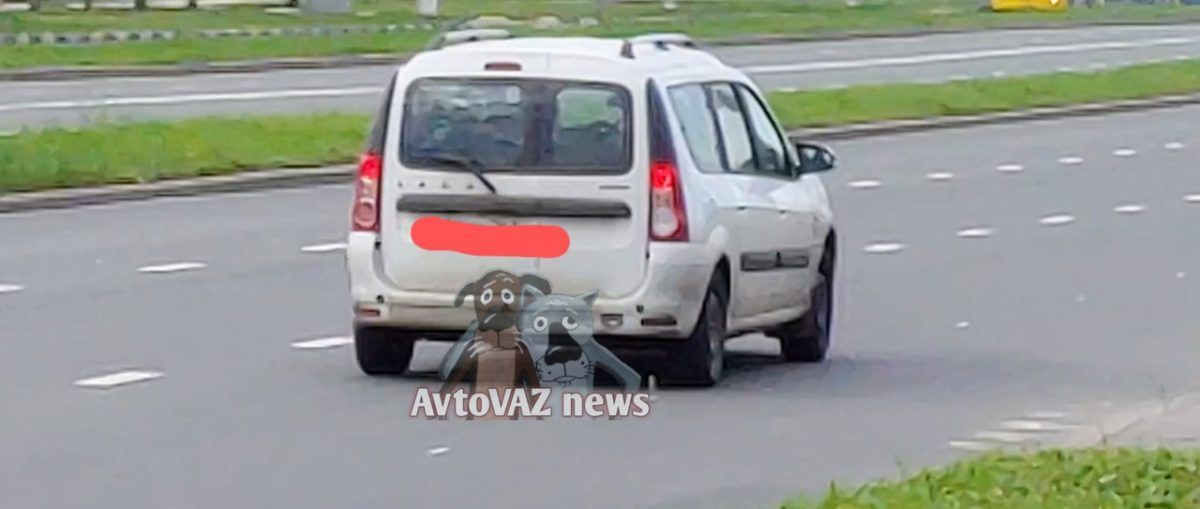 Это всё о нём. Свежие фото нового Lada Largus