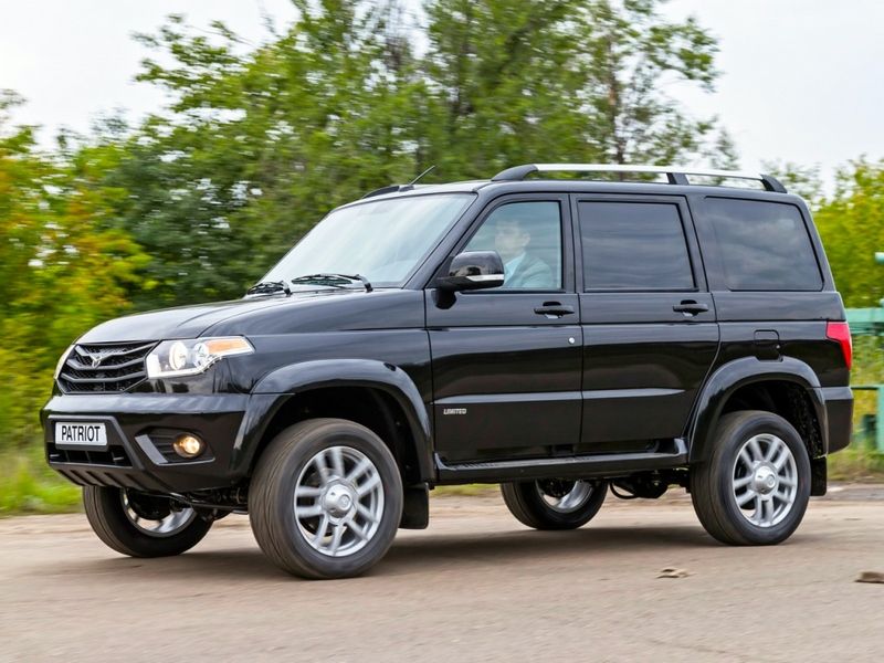В России начались продажи обновлённого UAZ Patriot