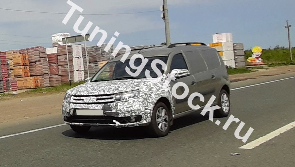 lada-largus-spy.jpg