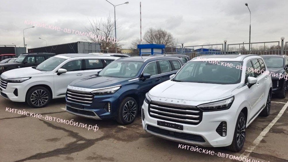 exeed_vx_spy_6_1000.jpg