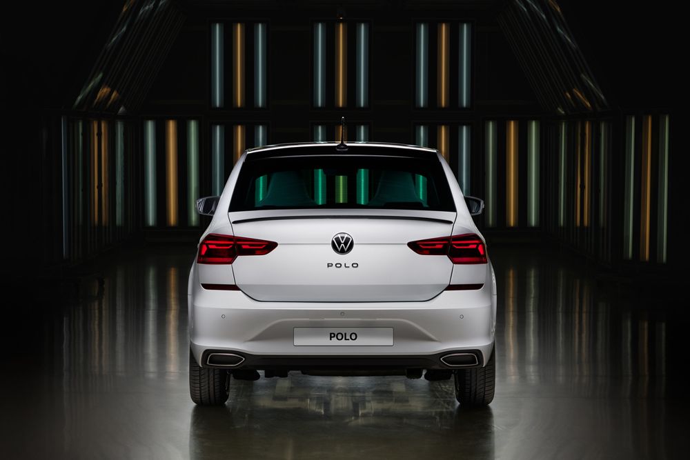 Volkswagen_Polo_Sportpack_(2).jpg