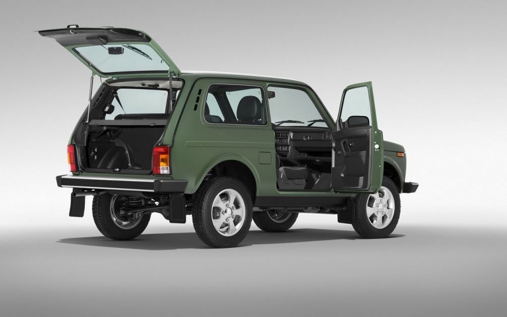 1487765401_lada_4x4_3d_009.jpg