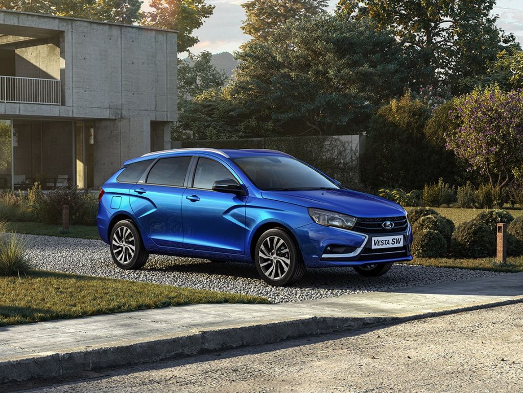 LADA Vesta SW.jpg