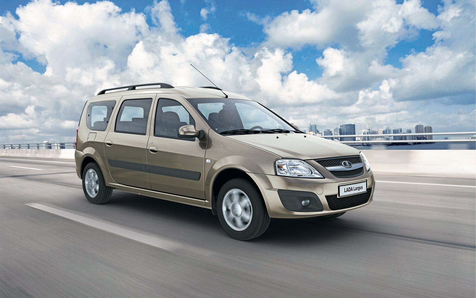 Битопливный Lada Largus: почти готово