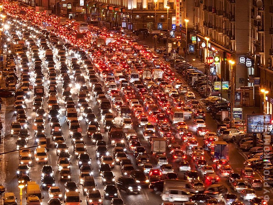 Что нельзя делать в дорожных пробках?