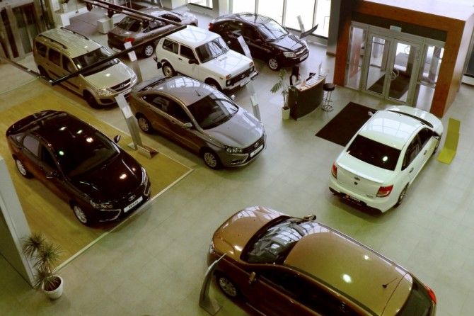 АВТОВАЗ ожидает роста продаж в августе более чем на 10%