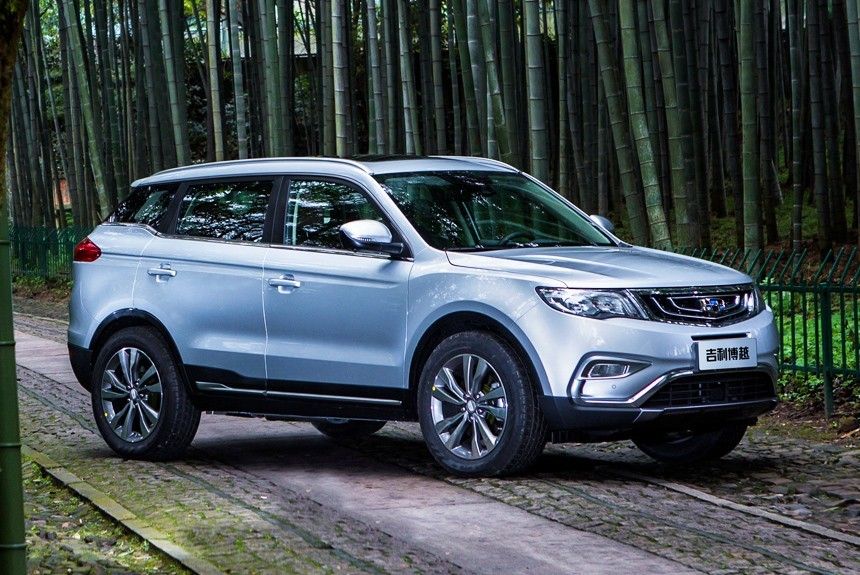 Geely предложила новые скидки по трейд-ин на Atlas и не только