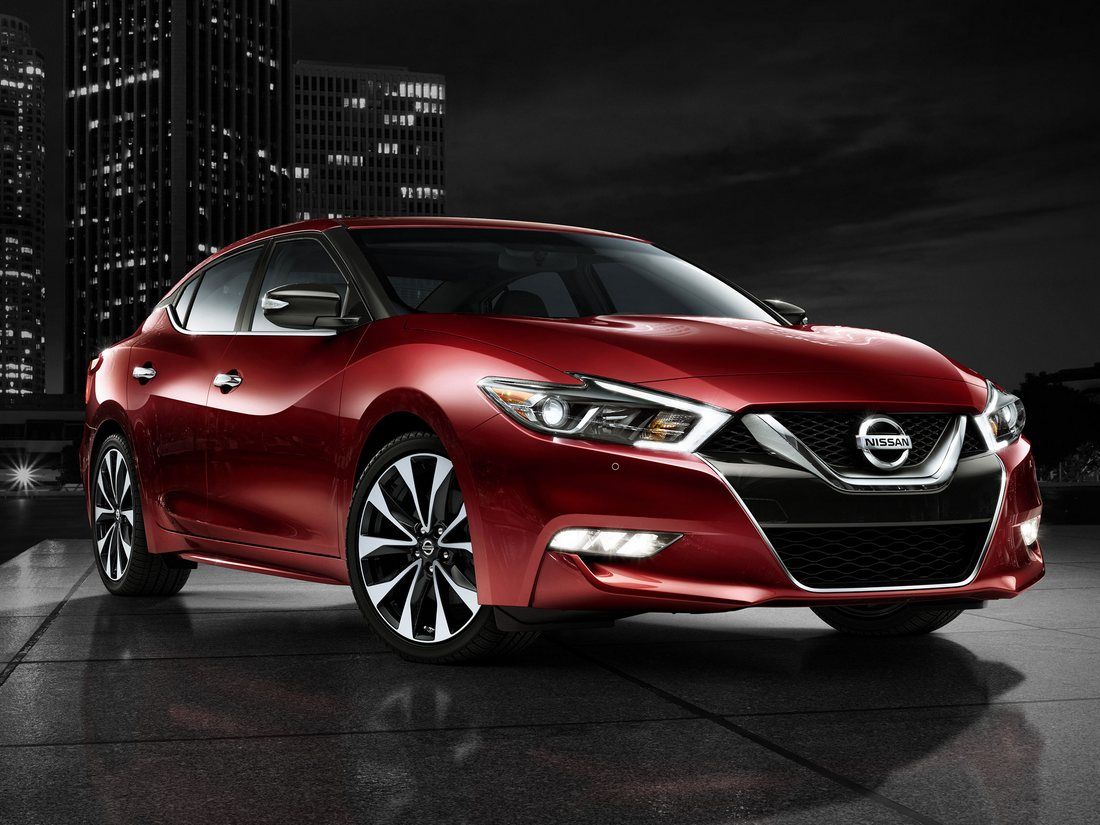Nissan готовится к старту продаж большого седана