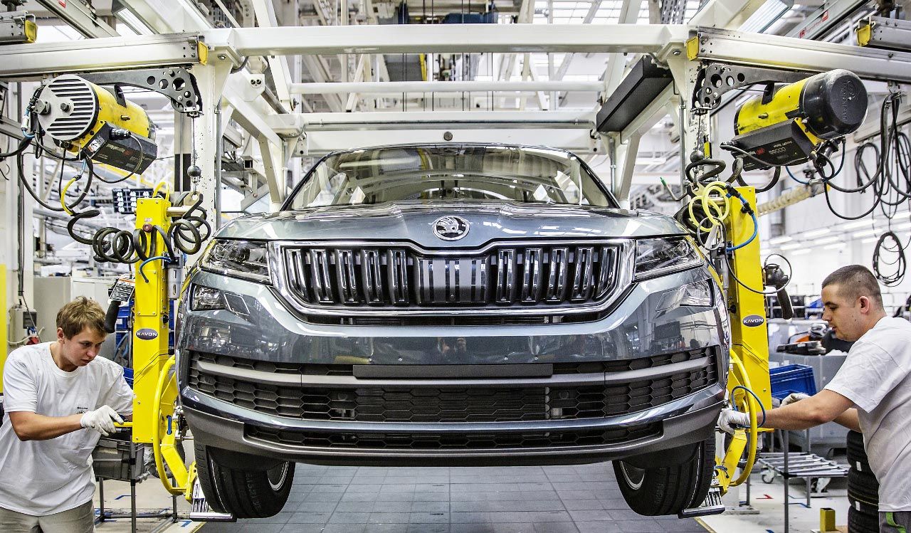 Иностранные автоконцерны должны определиться: уйти или остаться?