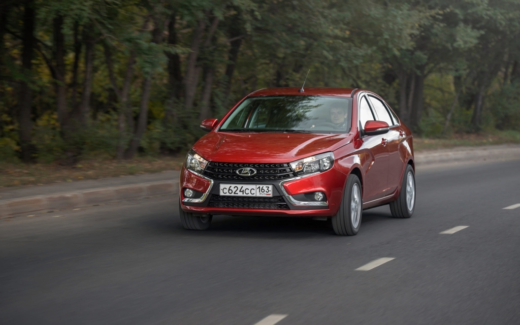 В феврале LADA Vesta выбрали 2 955 покупателей